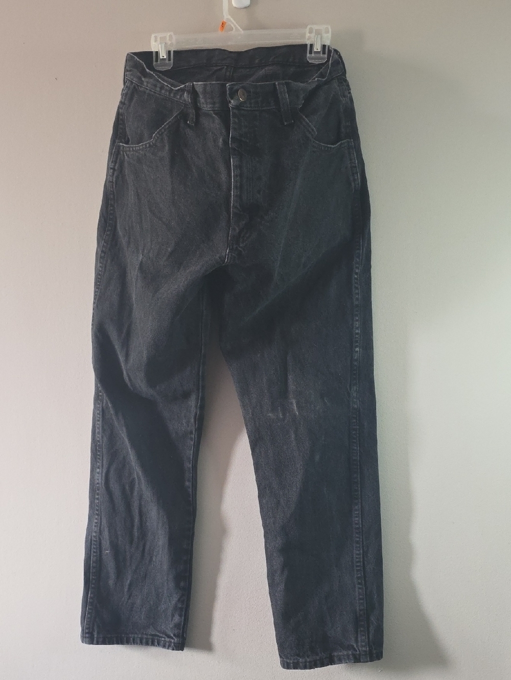 Rustler Men's Relaxed Black Denim Jeans
